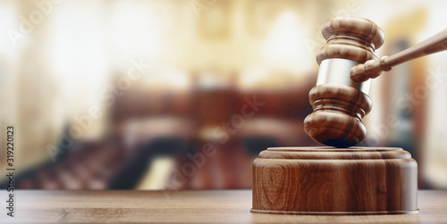Fotografia Law theme, mallet of the judge, wooden desk, scales of justice, books