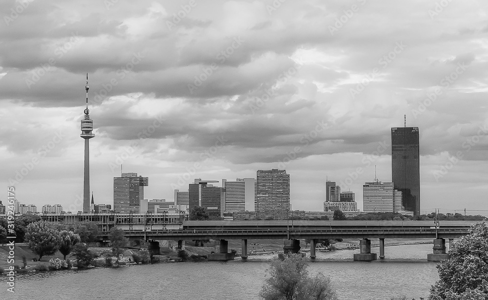 Fototapeta premium Donaucity