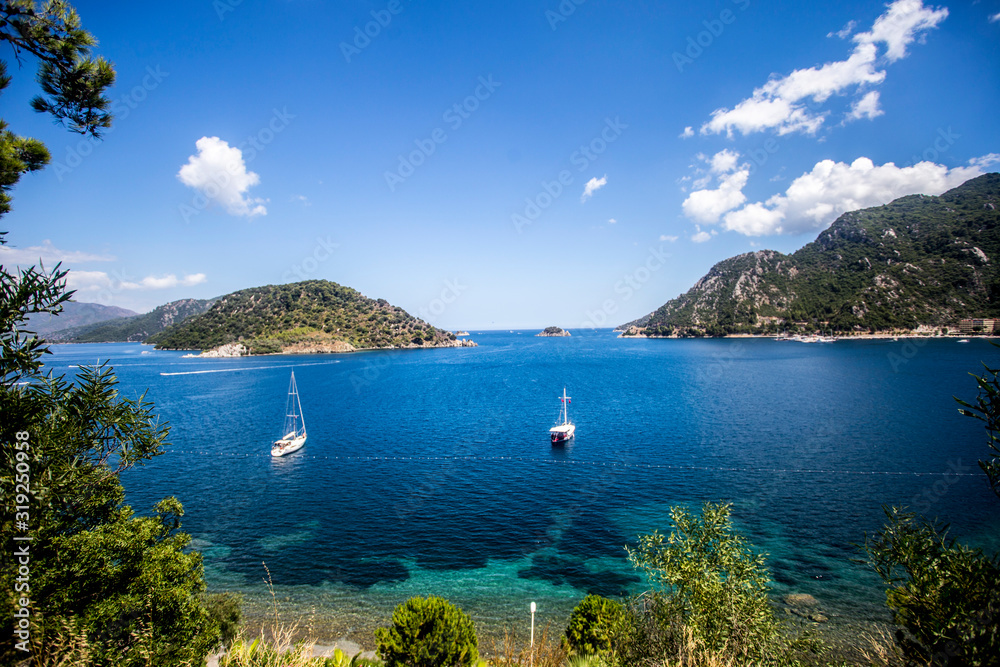 Obraz premium Blue Skies in Marmaris
