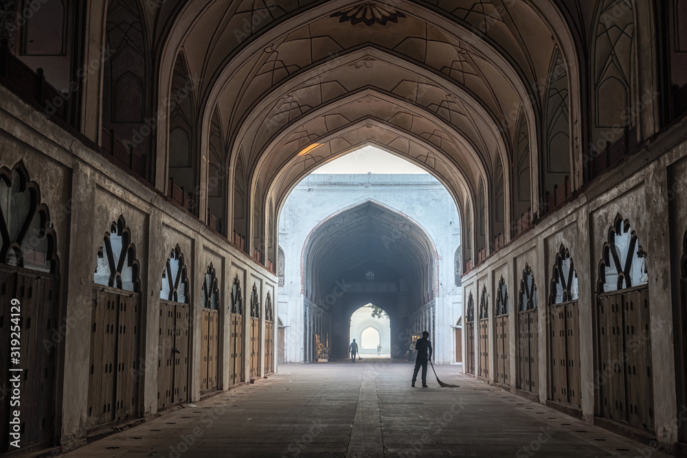 chhatta chowk market red fort