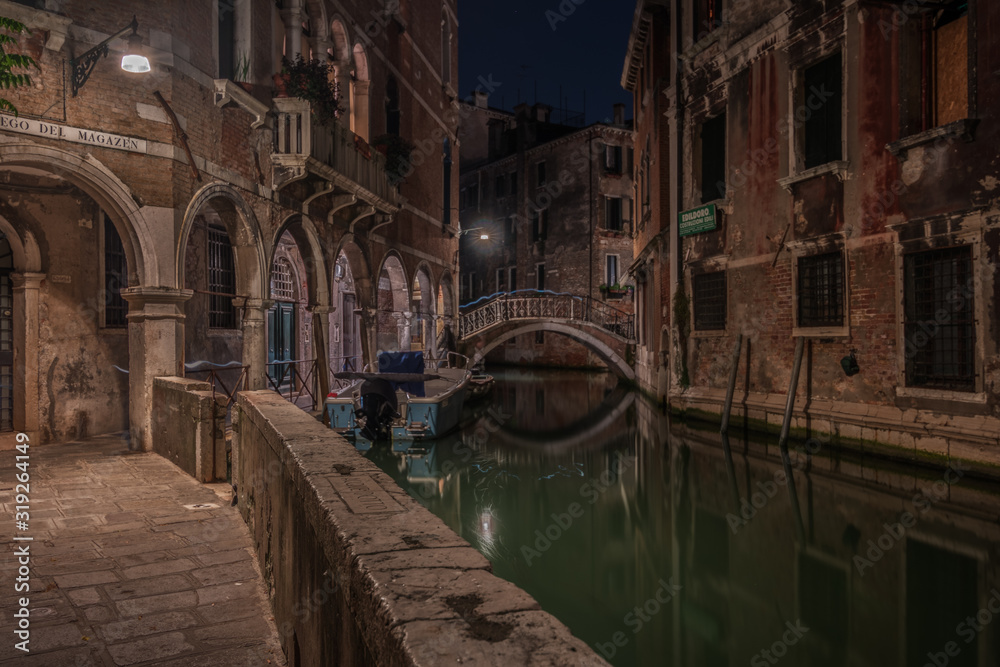 ponte nascosto a venezia