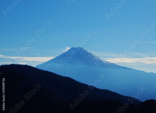 本社カ丸から見た富士山