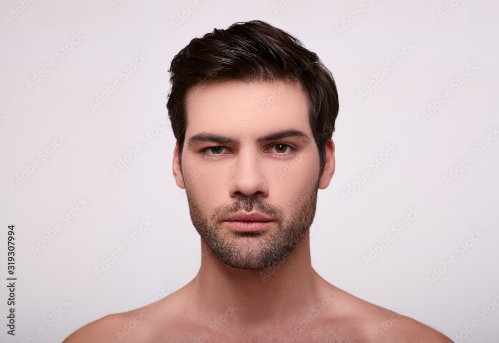Porter is a serious handsome white brunette. Porter is a serious handsome white brunette.