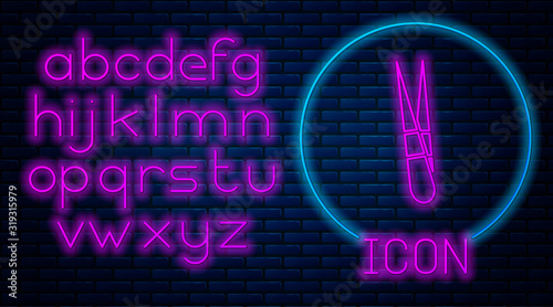 Glowing neon Eyebrow tweezers icon isolated on brick wall background. Cosmetic tweezers for ingrown hair. Neon light alphabet. Vector Illustration