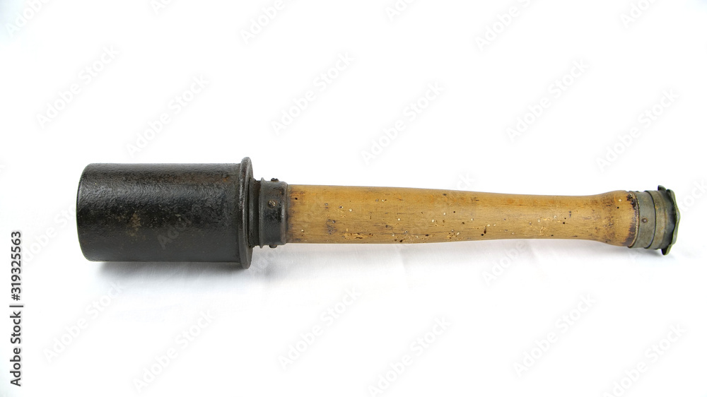 Foto Stock WW1 German Stick Grenade Model 1916. These grenades were use in  large quantities by the German Army during the Great War. It includes a  belt clip. Grenades were particularly useful