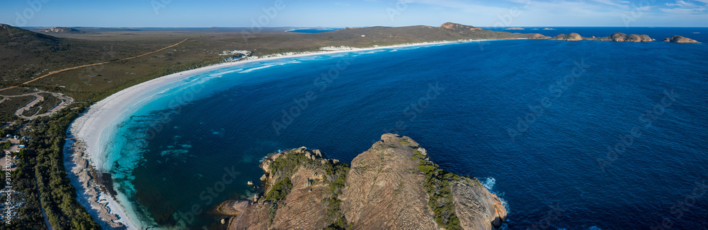 View of the beach at Lucky Bay in the Cpae Le Grand National Park, near Esperance in Western Australia