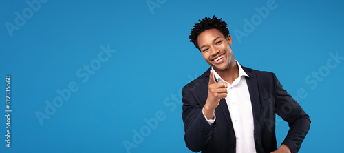 Fotografi Succesful african bussinessman smiling.
