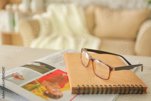 Stylish eyeglasses with new...
