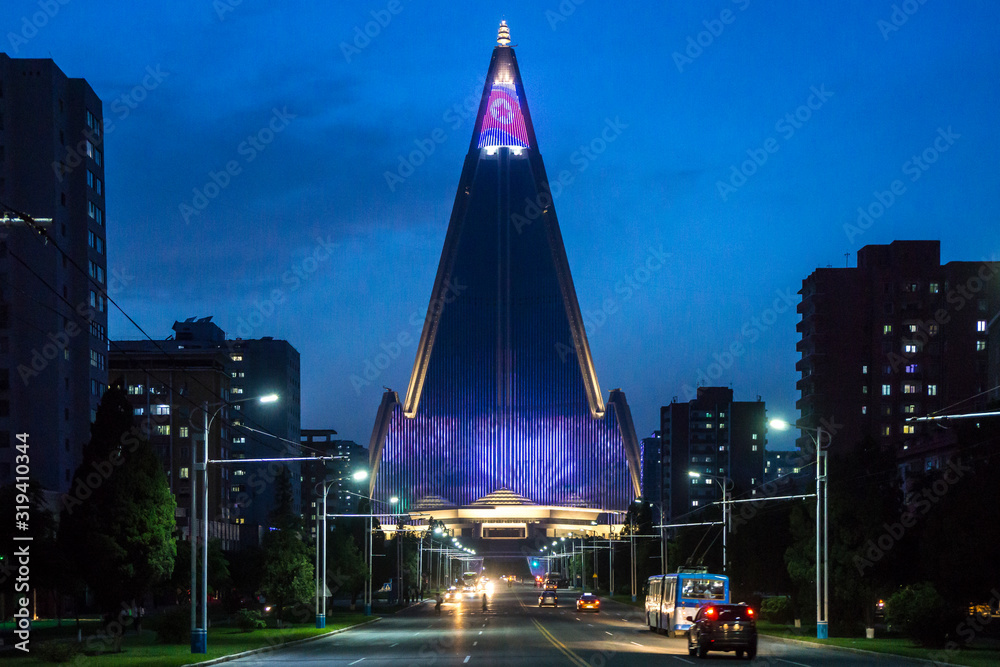 Fotografie Building by night, Pyongyang, North Korea