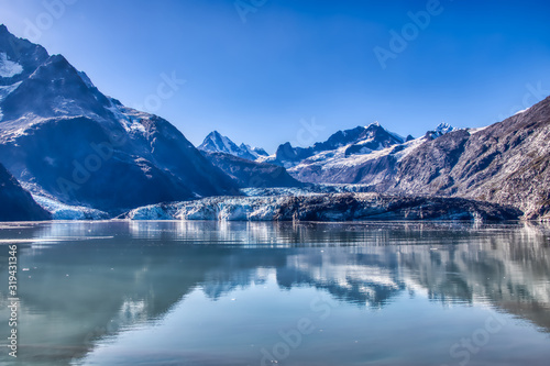 Fototapeta Naklejka Na Ścianę i Meble -  Mendenhall Glacier