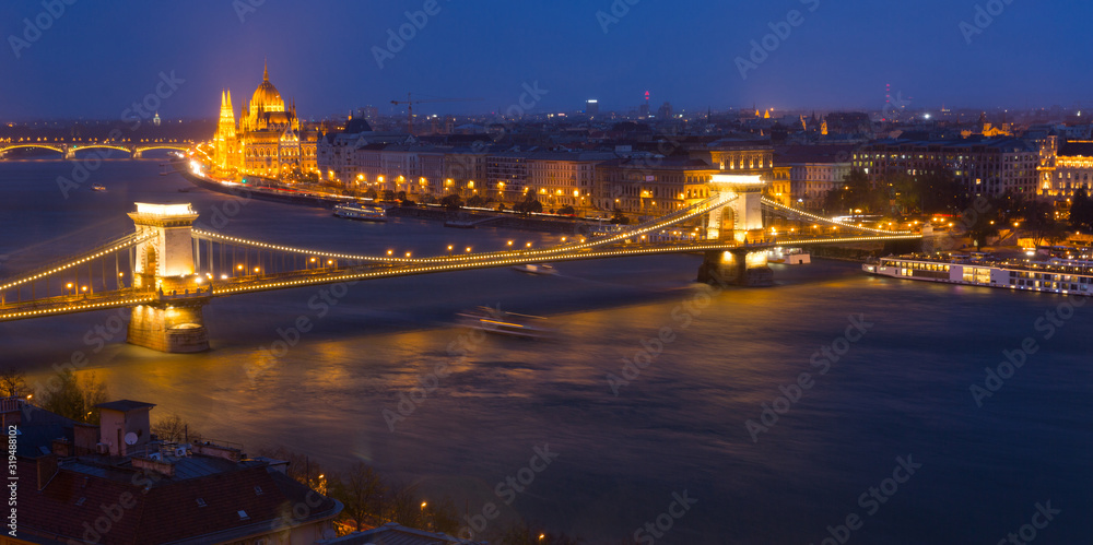 Night view  Hungarian Parliament and Budapest Chain Bridge