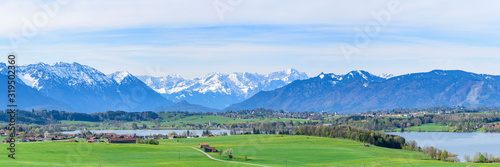Am Riegsee im oberbayrischen Alpenvorland photo