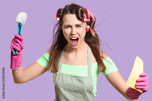 Crazy young housewife on co...