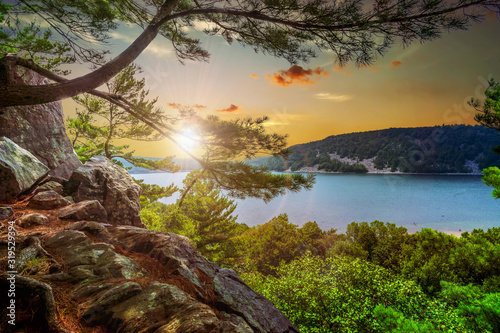 Tablou pe pânză Scenic views found while exploring Devil's Lake State Park in Baraboo, Wisconsin USA during sunset