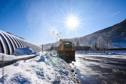 Winter, Verkehr, asfinag, Autobahn, A10, Schneepflug, Schneeräumen, Schneefräse, Transport, Streusalz, Salz, Winterdienst