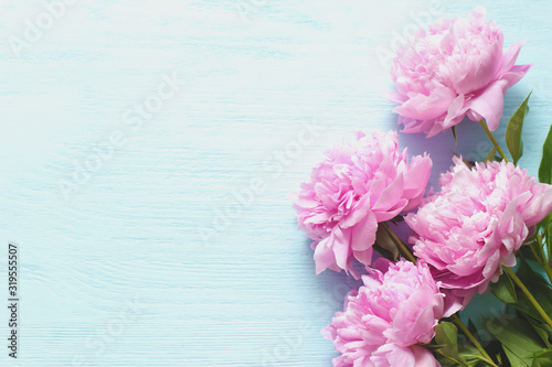 Fototapeta Naklejka Na Ścianę i Meble -  Frame of pink peonies. Blank for design.
