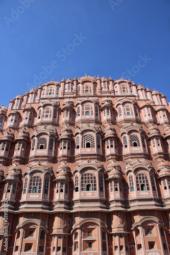 Beautiful place to visit Hawa Mahal in Jaipur