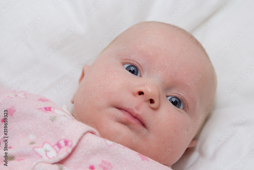 baby with blue eyes,beautiful newborn baby girl with blue eyes with round face baby with blue eyes,beautiful newborn baby girl with blue eyes with round face