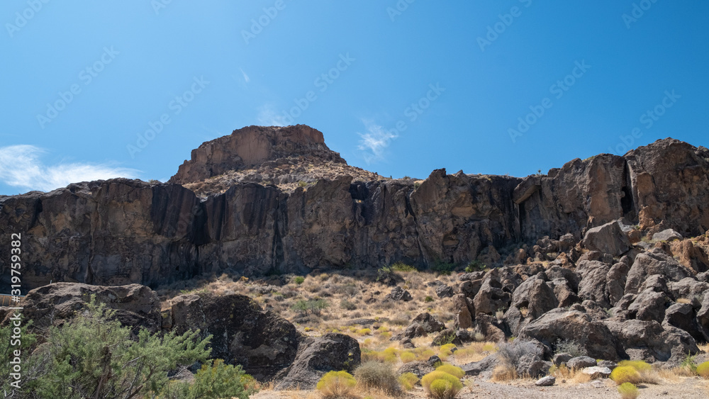 cliff and moutnain in the Mojave desert, california
