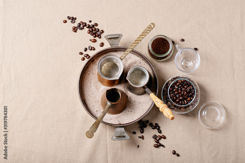 Naklejka premium Fresh coffee beans