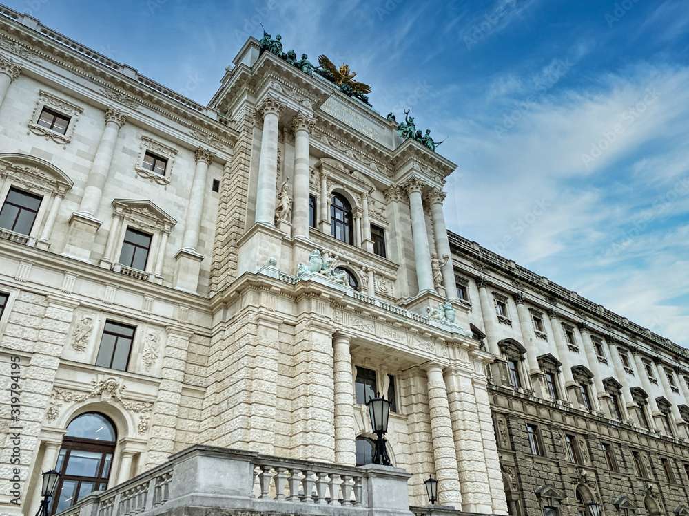 Hofburg im Burggarten Hofburg im Burggarten