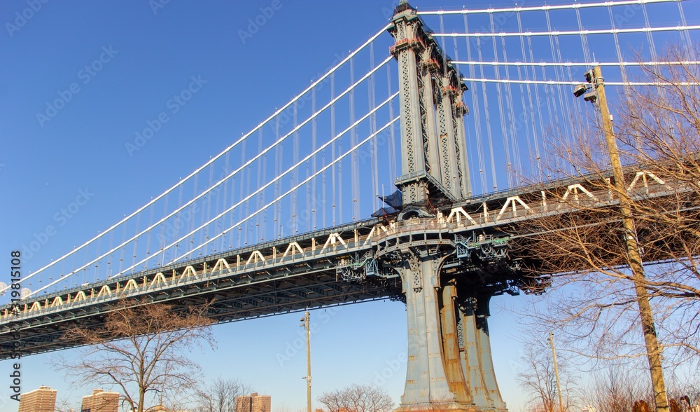 Naklejka premium Manheten bridge middle part