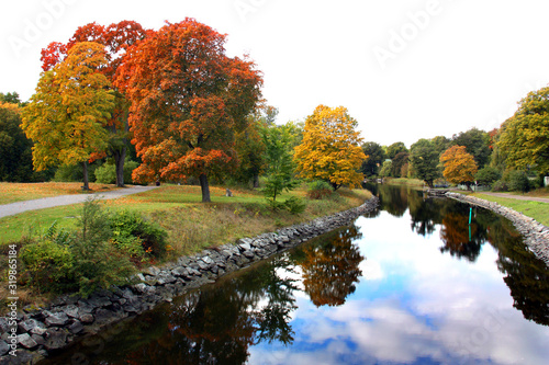 Djurgårdsbrunnskanalen på hösten photo