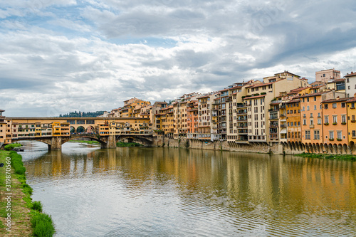 Bridge Ponte Vecchio in Florence, Italy © Leonid