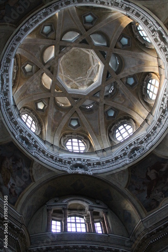 cupola della Real Chiesa di San Lorenzo a Torino
