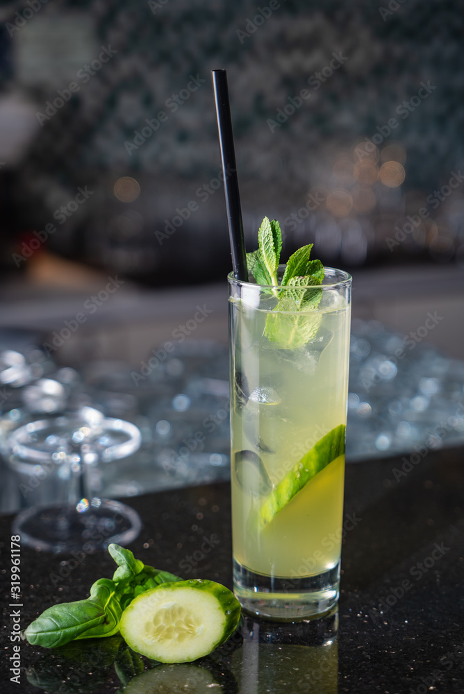 Fototapeta premium mocktail in the bar