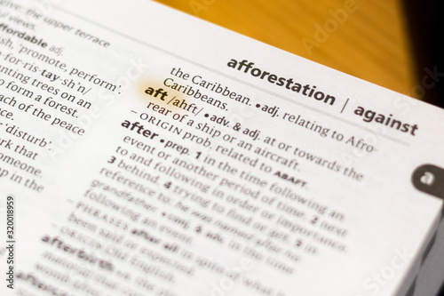 Φωτογραφία The word or phrase Aft in a dictionary.