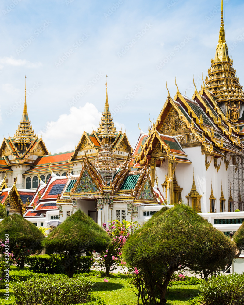 Naklejka premium The Grand Palace Buildings, Shrines, and Temples in Bangkok, Thailand