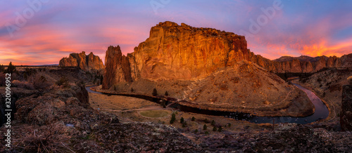 Bild auf Leinwand Smith Rock State Park Panorama