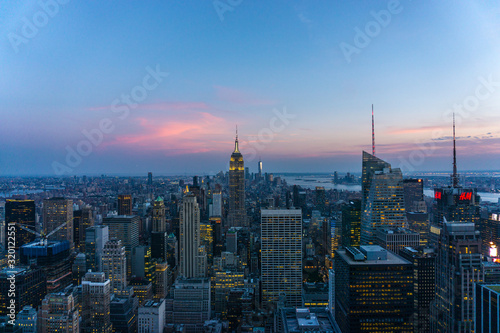 new york skyline at night