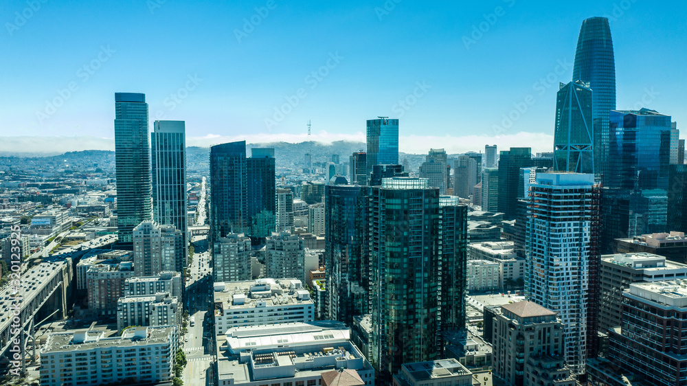 Fototapeta premium city by the sea