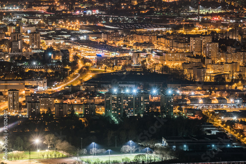 Grenoble by night © skazar