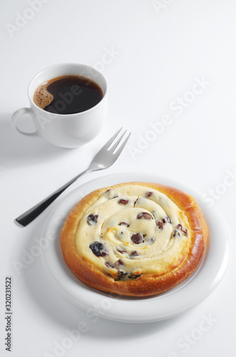 Cheesecake with cottage cheese and coffee