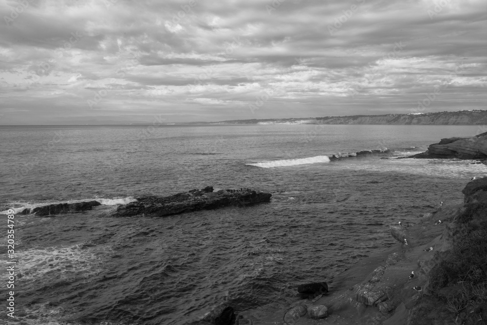 La Jollo the beach with waves