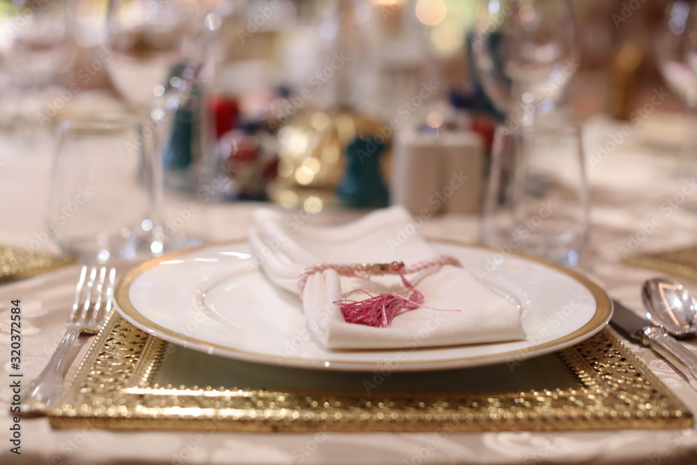 elegant dinner plate with napkin