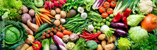 Panel kuchenny z motywem Food background with assortment of fresh organic vegetables