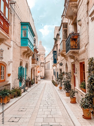 narrow street in Birgu / Malta photo