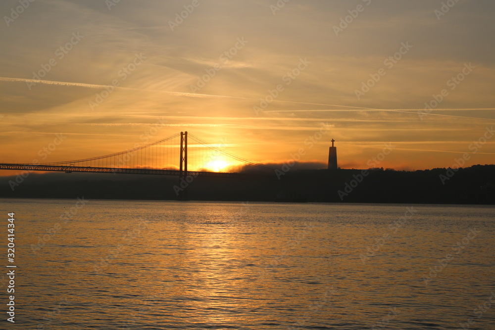 amanhecer em Belém lisboa