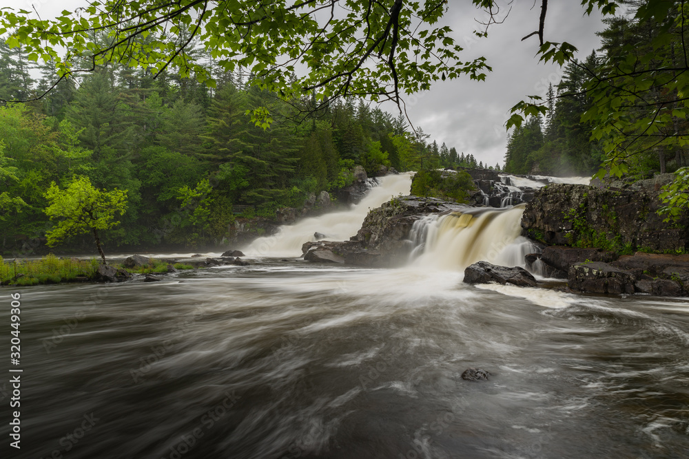 Obraz premium Parc Régional des Chutes Monte à Peine et des Dalles