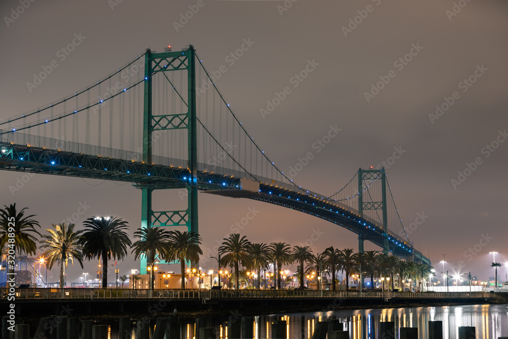 Fototapeta premium Vincent Thomas Bridge in San Pedro