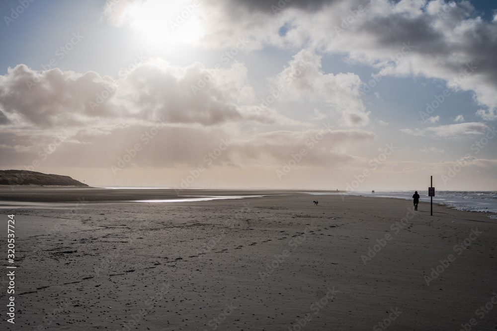 abendlicher Strandsparziergang