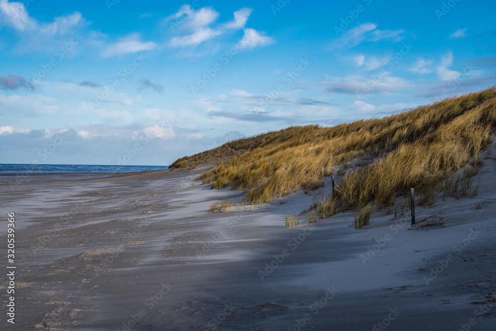 abendlicher Strandsparziergang abendlicher Strandsparziergang