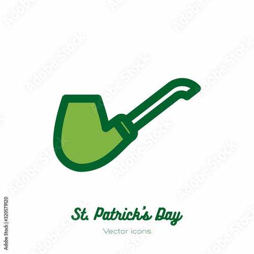 Saint Patricks day leprechaun smoke pipe, shamrock vector icon. Green line art flat icon for logo, sign, button. Minimalist st Patricks day menu, flyer, poster. Isolated Patrick tobacco pipe.