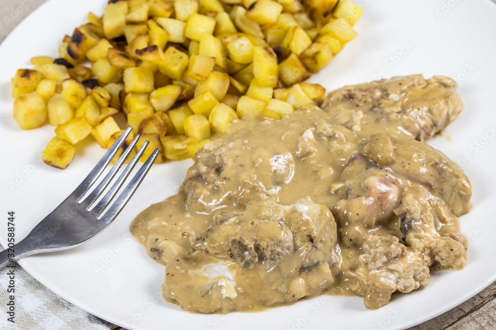 cervelle de porc cuisiné dans un plat Stock Photo Adobe Stock