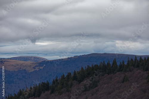 Nuages dans le ciel des Vosges © Olympixel