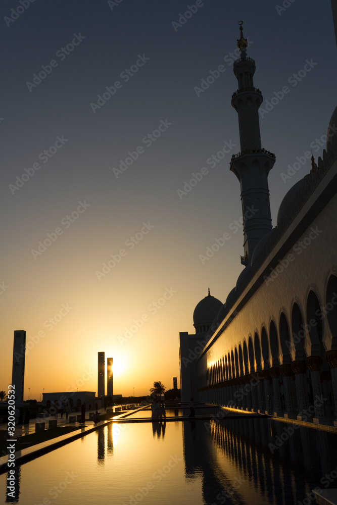 Fototapeta premium Sheikh Zayed Grand Mosque, Abu Dhabi, UAE.